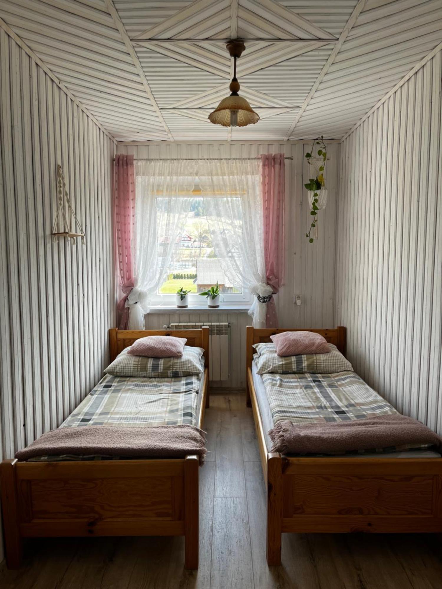 Pod Dzwonnica - Beskidy Apartment Zubrzyca Gorna